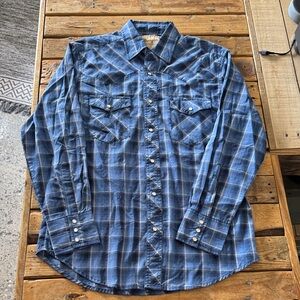 Wrangler Men's Blue Checkered Retro Button Down Shirt
